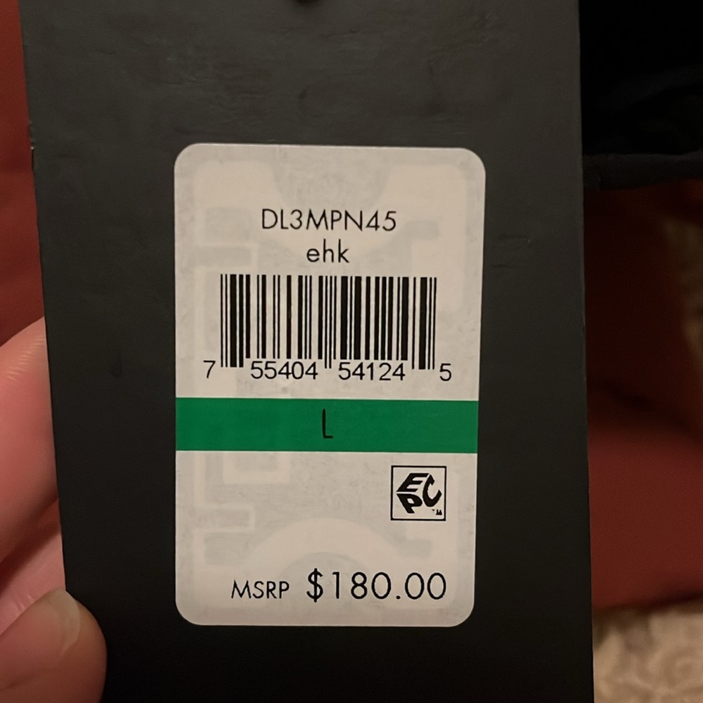 Rust DKNY 0°F Winter Jacket - Lg - Picture 5 of 5